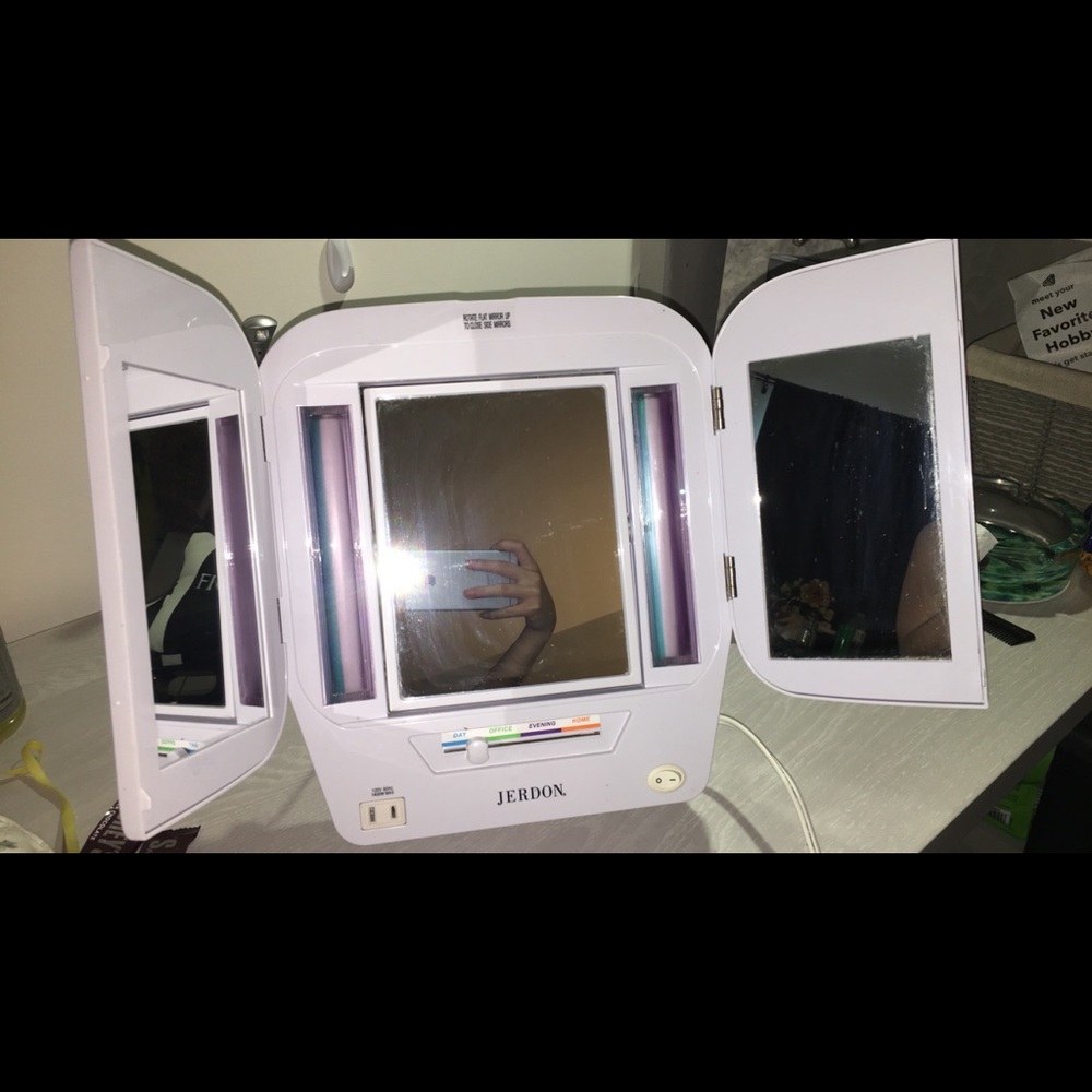 Makeup vanity tri fold mirror
